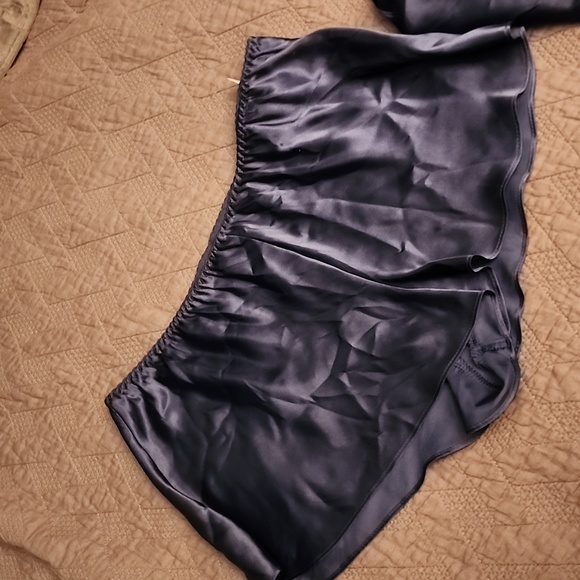 Lilac + London Navy Nighty set - Picture 8 of 14